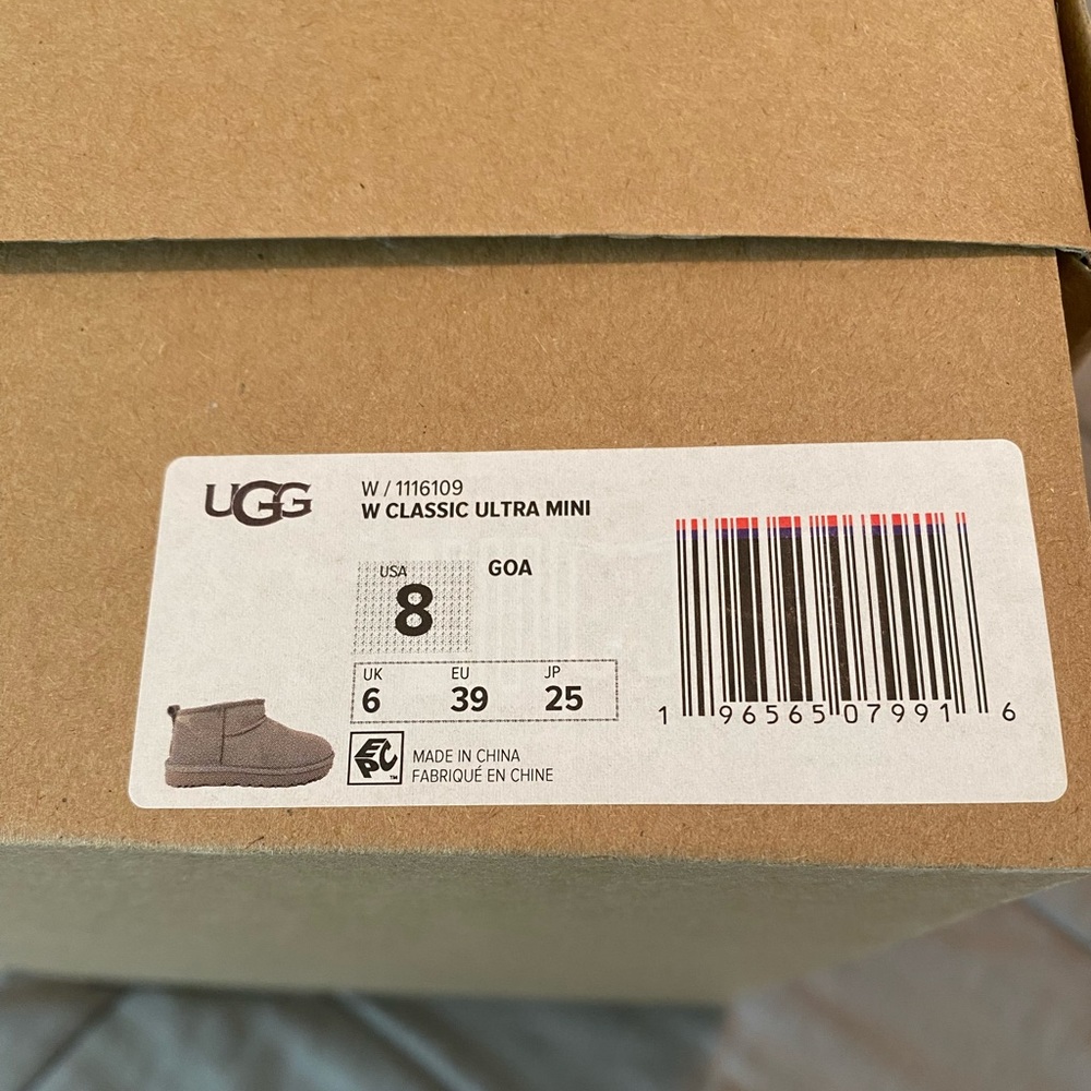 Brand new in box UGG Classic Ultra Mini- Goat. Ships out same or next day! - Picture 8 of 16